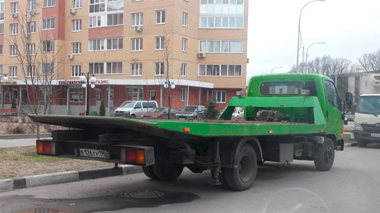 evakuatori v Петергофе